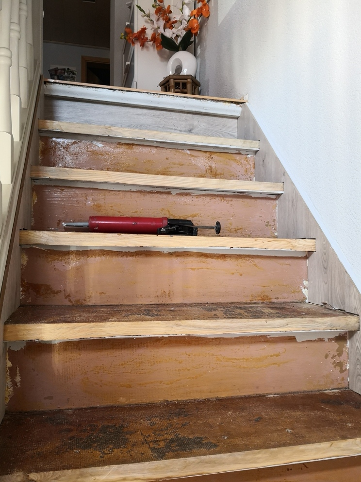 alte Treppe wird renoviert